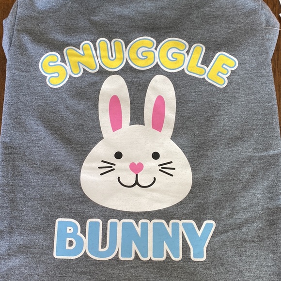 Pet "Snuggle Bunny" Gray Tee - Picture 6 of 9